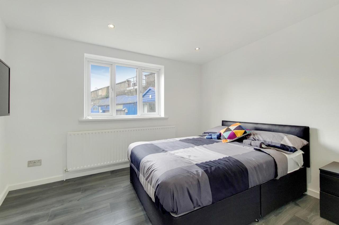 Lovely 4 Bed Apartment Perfect For Families! Londres Extérieur photo