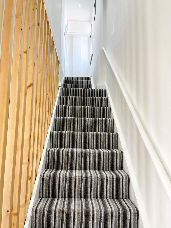 Lovely 4 Bed Apartment Perfect For Families! Londres Extérieur photo
